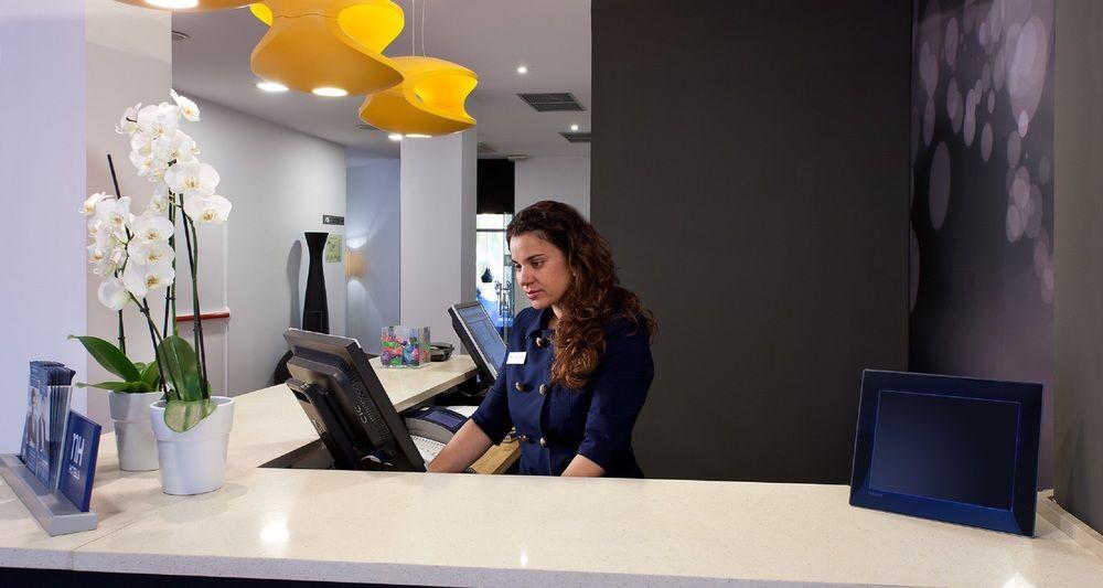 Nh Avenida Jerez Hotel Херес де ла Фронтера Екстериор снимка