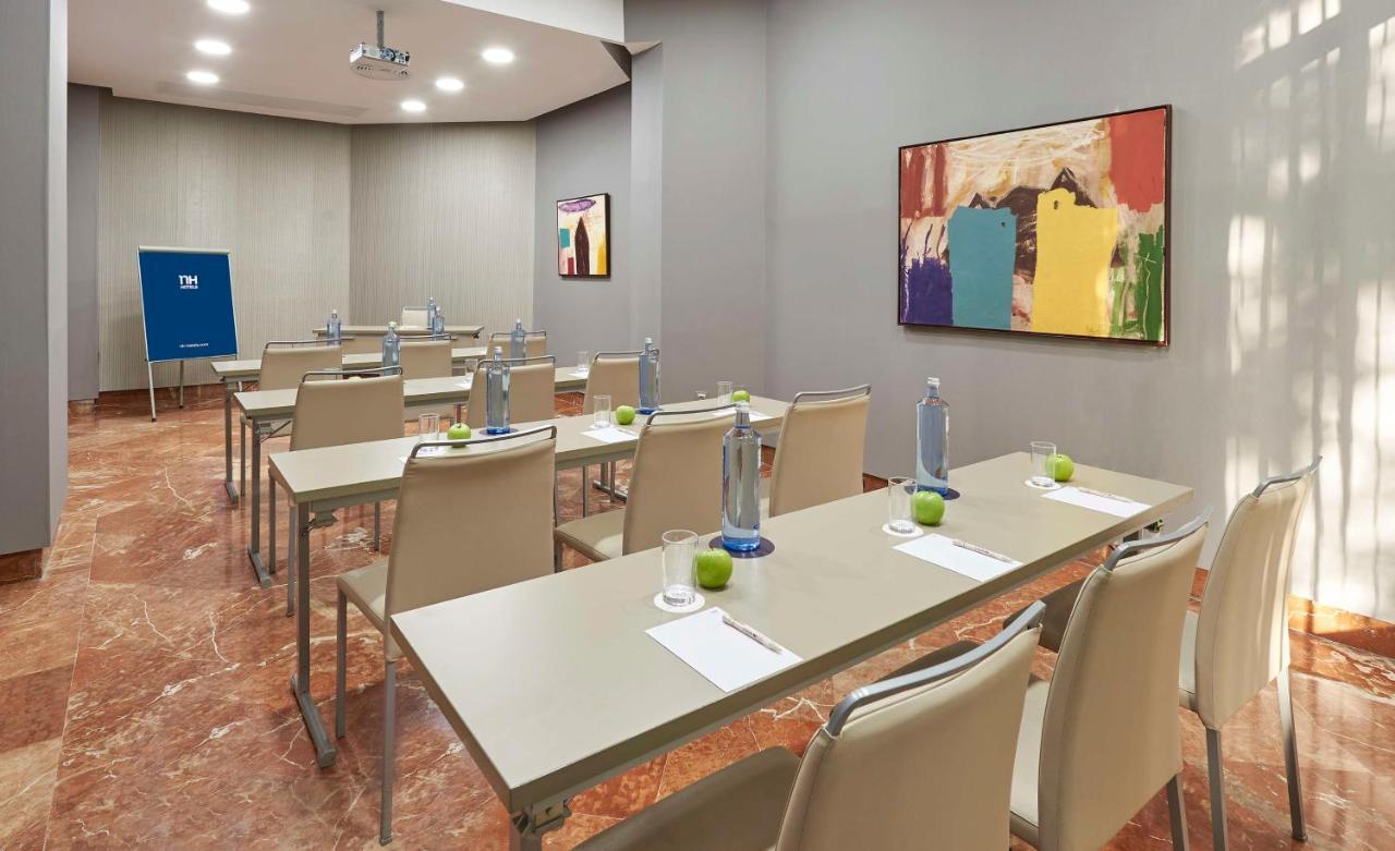 Nh Avenida Jerez Hotel Херес де ла Фронтера Екстериор снимка