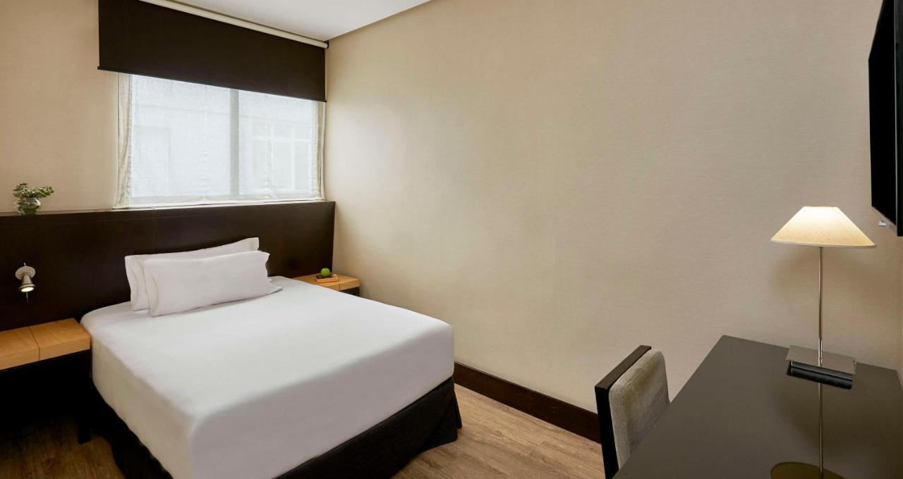 Nh Avenida Jerez Hotel Херес де ла Фронтера Екстериор снимка