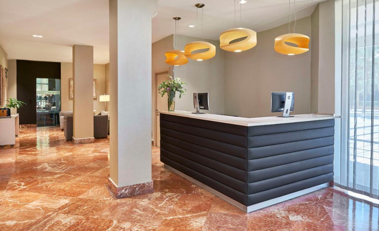 Nh Avenida Jerez Hotel Херес де ла Фронтера Екстериор снимка